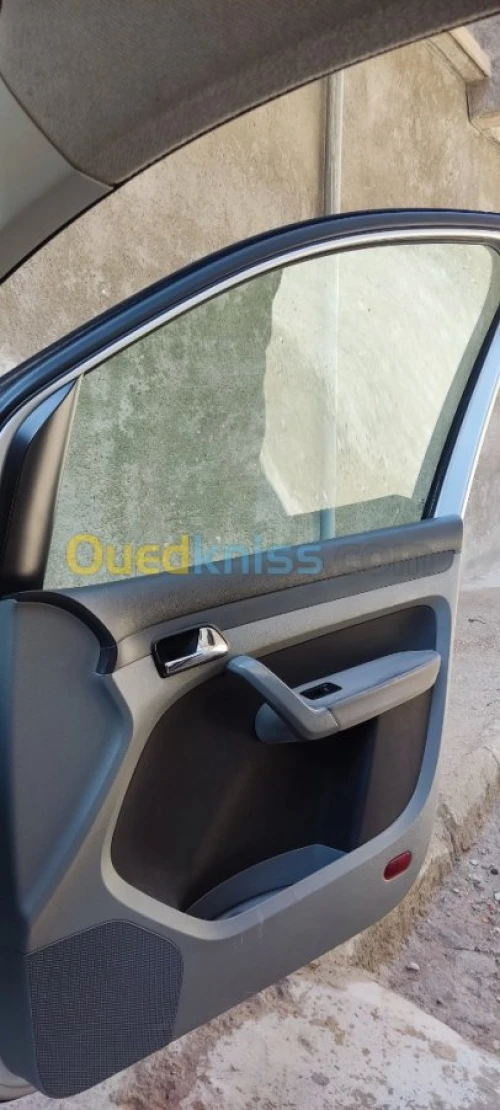 Volkswagen Caddy 2009 