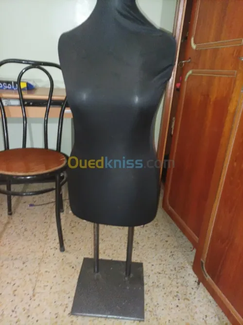MACHINE DE BRODERIE ET COUTURE BROTHER