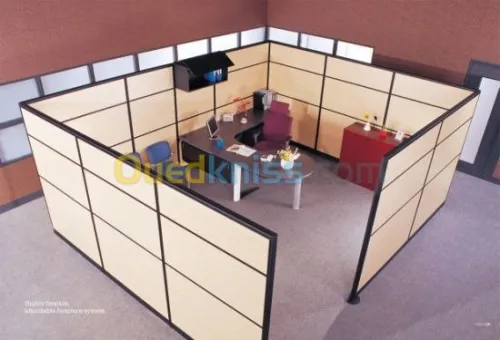 Fabrication des séparations de bureau 