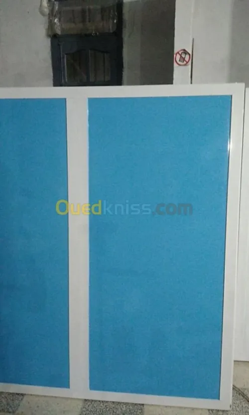 Fabrication des séparations de bureau 