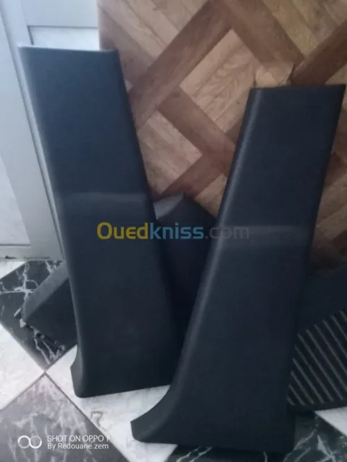 GARNITURES 02 VITRE ARRIERE BERLINGO