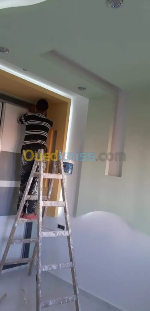  Peinture d'interieur/exterieur