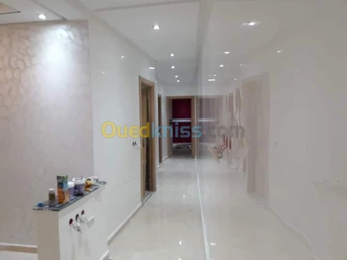  Peinture d'interieur/exterieur