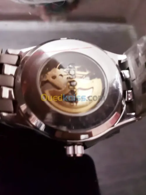 mécanique swatch montre