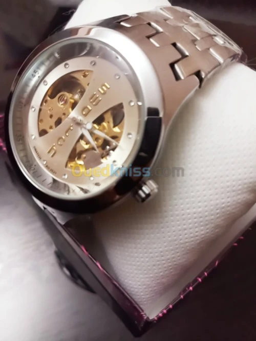 mécanique swatch montre