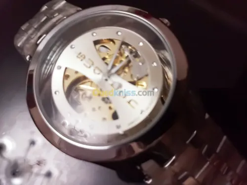 mécanique swatch montre