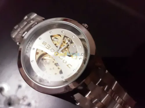 mécanique swatch montre