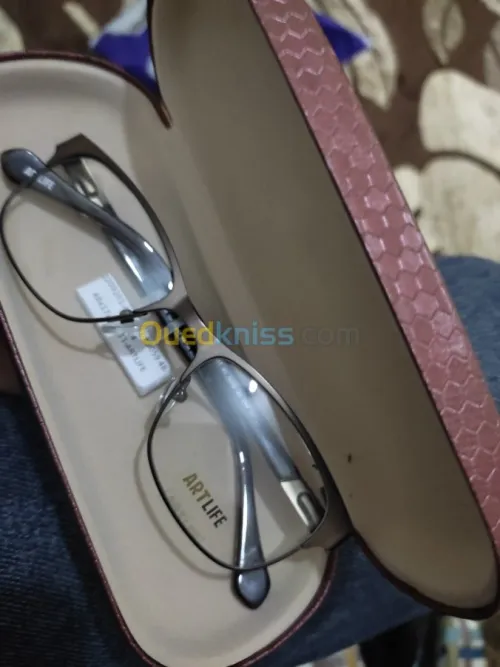 Moutures du lunettes Optic (Original).