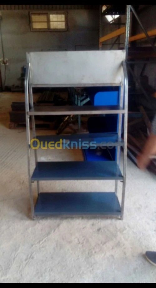 F.rayonnage  mettalique 