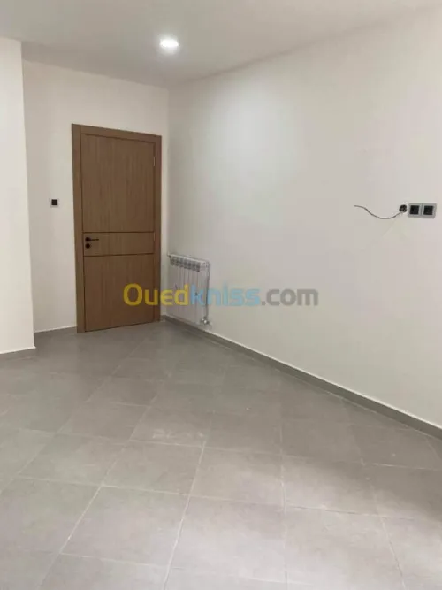 Vente Appartement F4 Relizane Oued rhiou