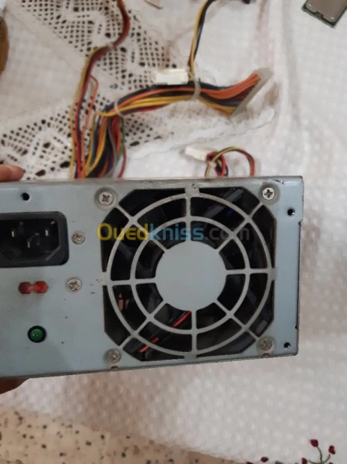 ALIMENTATION HP 300W