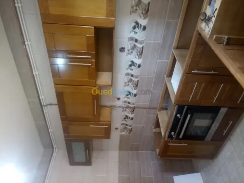 Fabrication meuble de cuisine sur comm