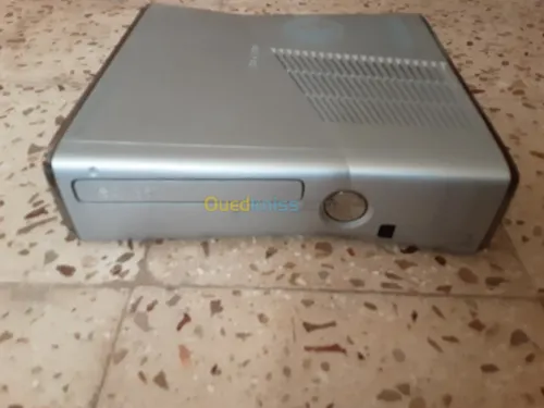 XBOX 360 GRIS LIMETED EDITION ETAT 9