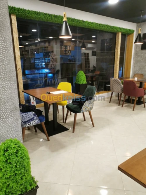 Chaise et banquette 