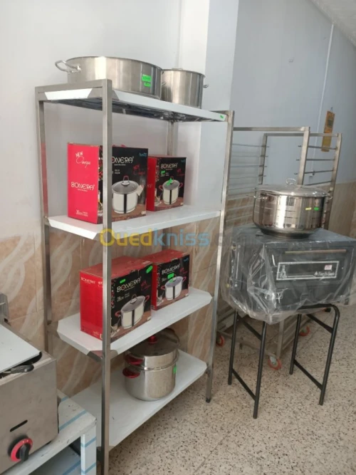 Table inox . plonge inox .la haut inox