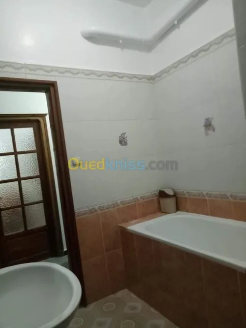 Location Niveau De Villa F3 Alger Bir mourad rais