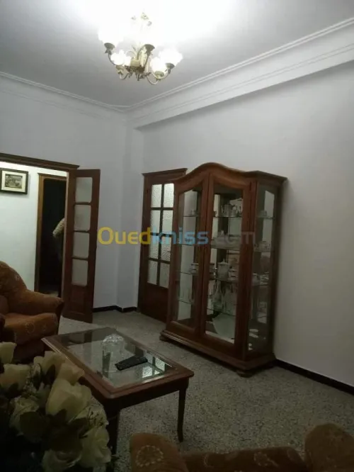 Location Niveau De Villa F3 Alger Bir mourad rais