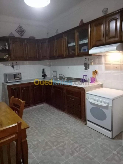 Location Niveau De Villa F3 Alger Bir mourad rais