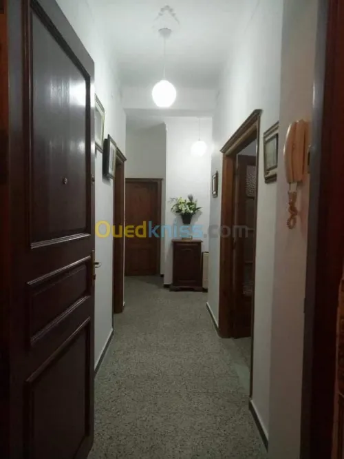 Location Niveau De Villa F3 Alger Bir mourad rais