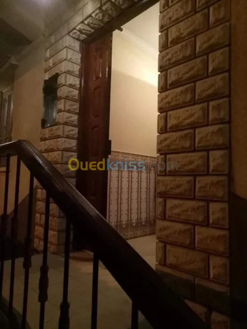 Location Niveau De Villa F3 Alger Bir mourad rais