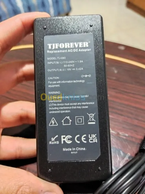 Chargeur pour Asus et toshiba