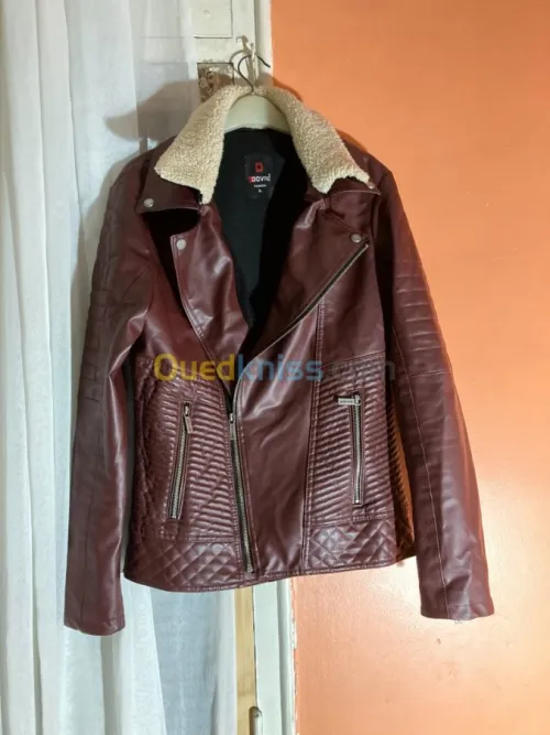 Veste semi cuir avec double fermeture