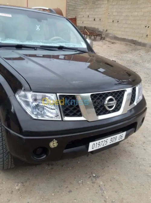 Nissan Navara 2009 Elegance 4x4