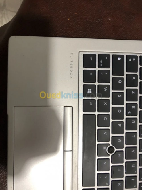 Hp elite book i5 8eme 8gb de ram