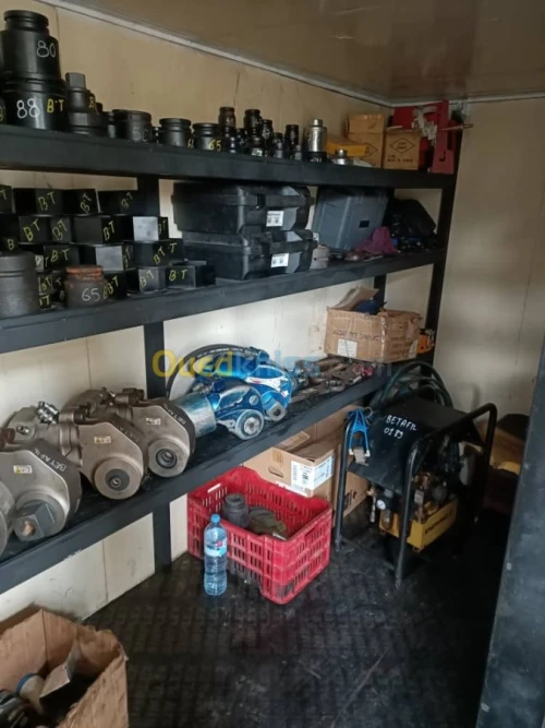 SERRAGE ET DESSERAGE (BOLTING) -