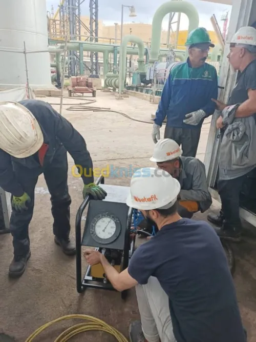 SERRAGE ET DESSERAGE (BOLTING) -