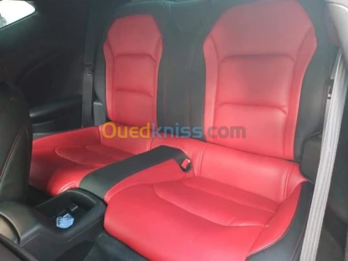 Sellerie auto, moto, bateaux et salon 