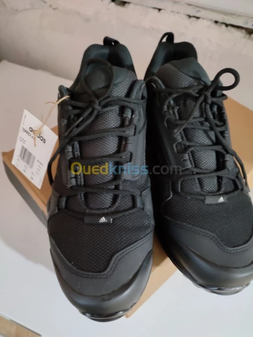 Adidas terrex Originals neuf 