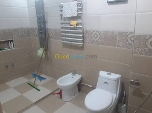 Vente Niveau De Villa F6 Bechar Bechar