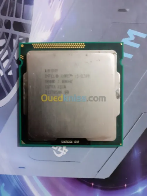 Intel i5 2300 2.80 et i3 3210 3.20ghz