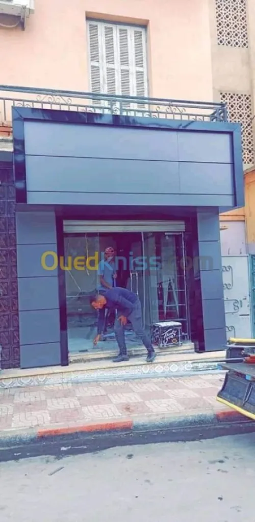 alucoband ecriture lumineuse 