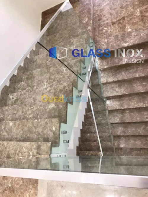 rampe d'escalier en verre trampé 