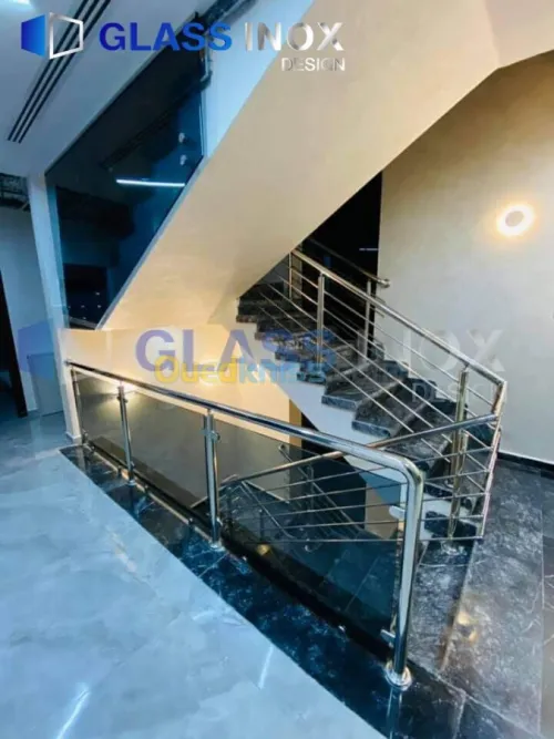 rampe d'escalier en verre trampé 