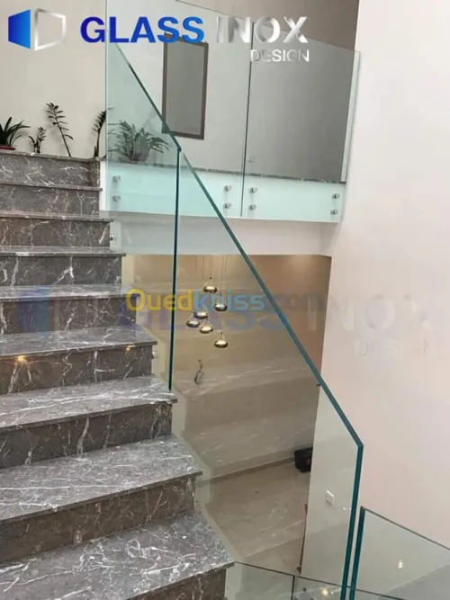 rampe d'escalier en verre trampé 