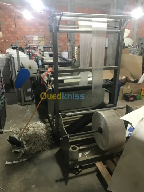 Machine à fabriquer sac poubelle 