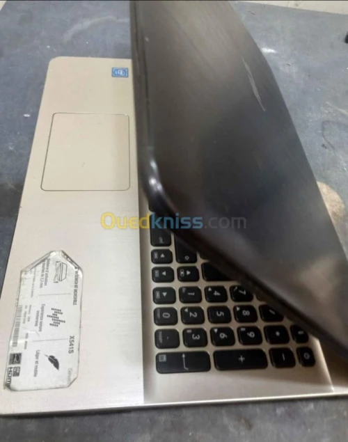 Carcasse ordinateurs portables