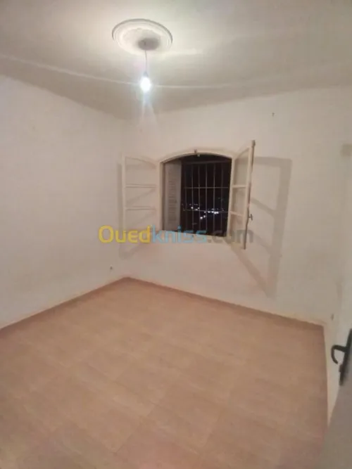 Location Appartement F3 Alger Mahelma