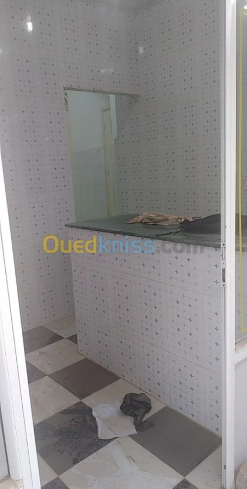 Location Local Blida Mouzaia