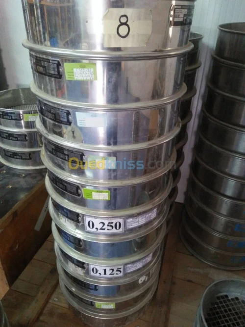 Tamis de contrôle pour laboratoire bat