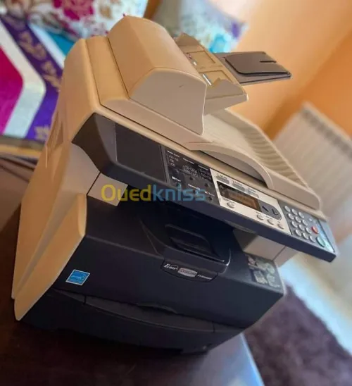 Imprimante Et photocopie"kyocera 1016"
