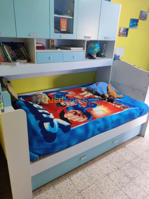 Chambre enfant (Lit+ Armoire+ Bureau)