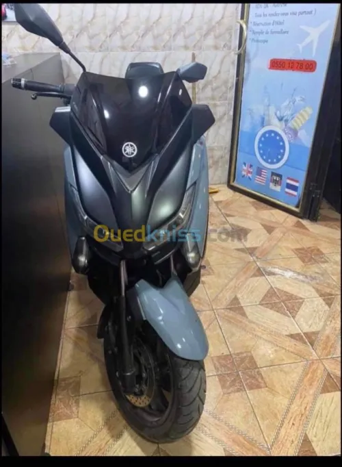 Yamaha Xmax400 