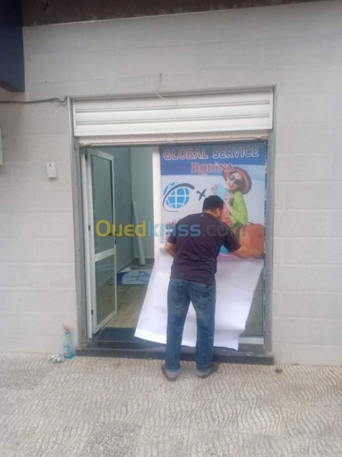 Impression publicités communication 