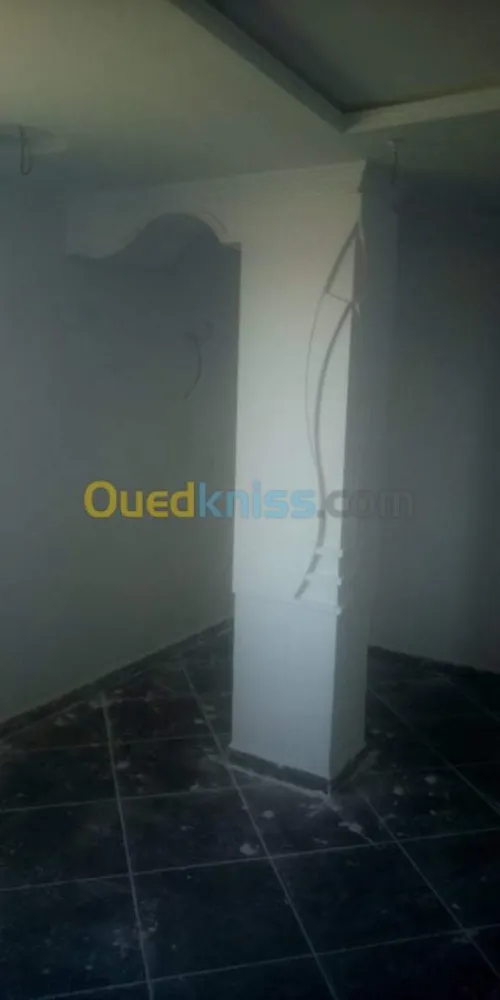 Finissions. Décoration. Rénovation 