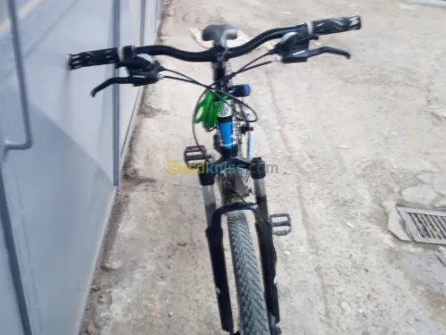 Velo trek 3700