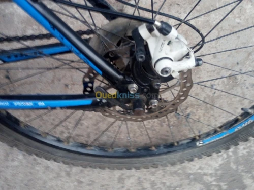 Velo trek 3700